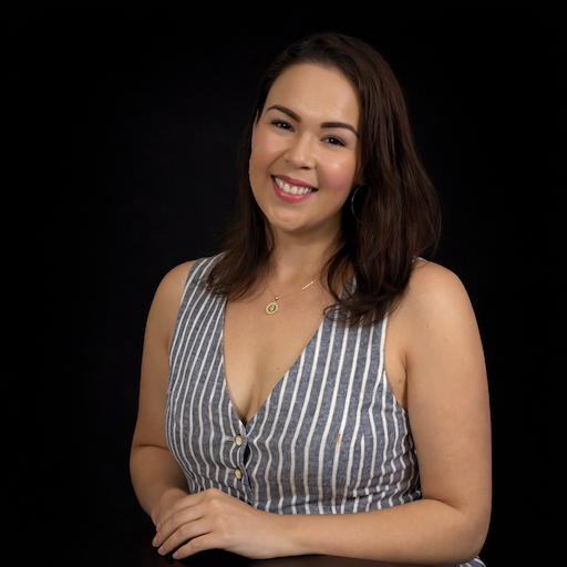 Karla Santillan Locutores